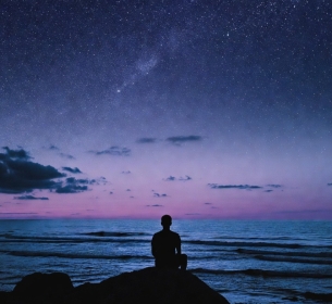 O silêncio de Deus não é abandono